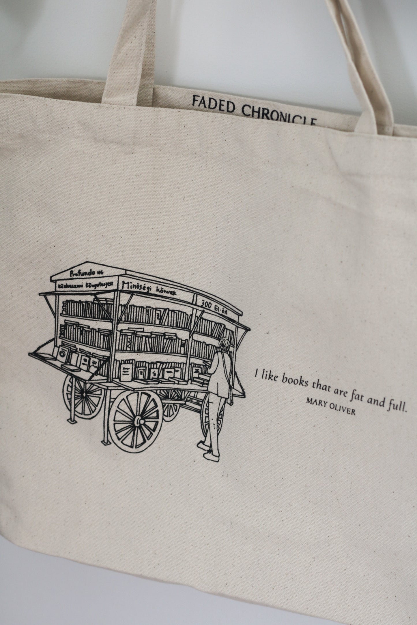 Book stall tote bag