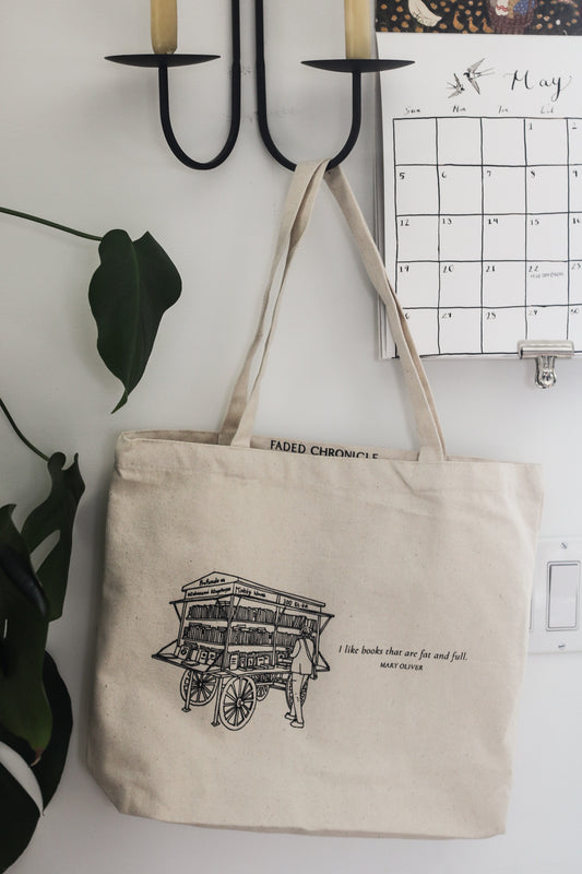 Book stall tote bag