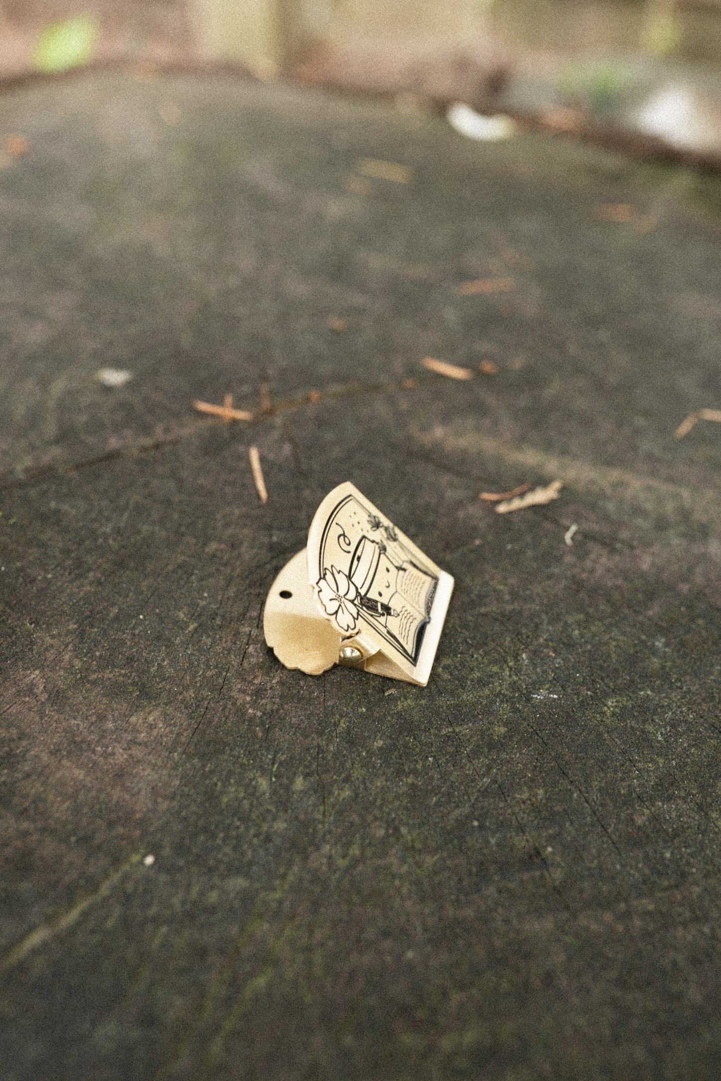 Our Favourite Things - LI X FC Special Brass Clip