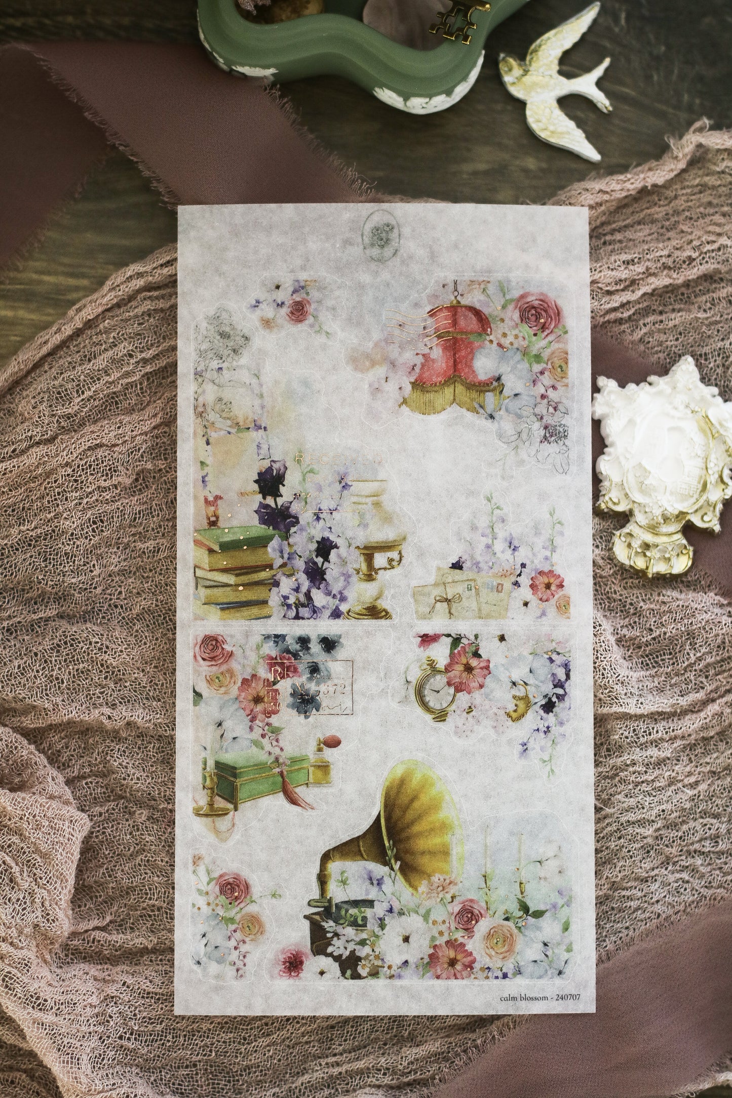 calm blossom - corner sheet (rose gold foil)