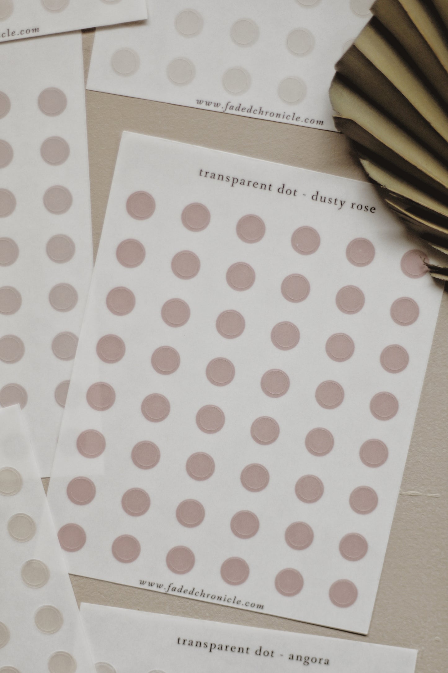 Transparent dot - dessert rose