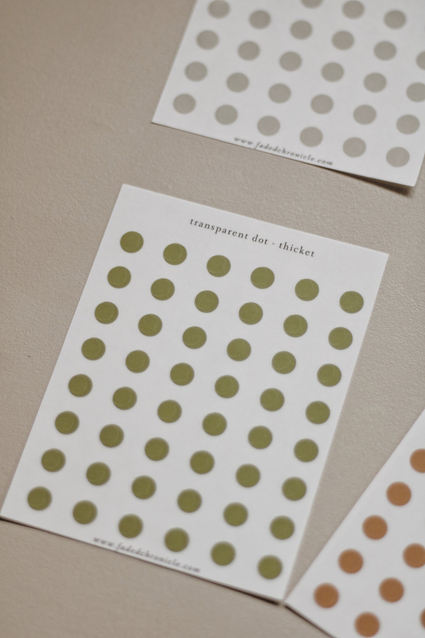 Transparent dot - lunch in the wood