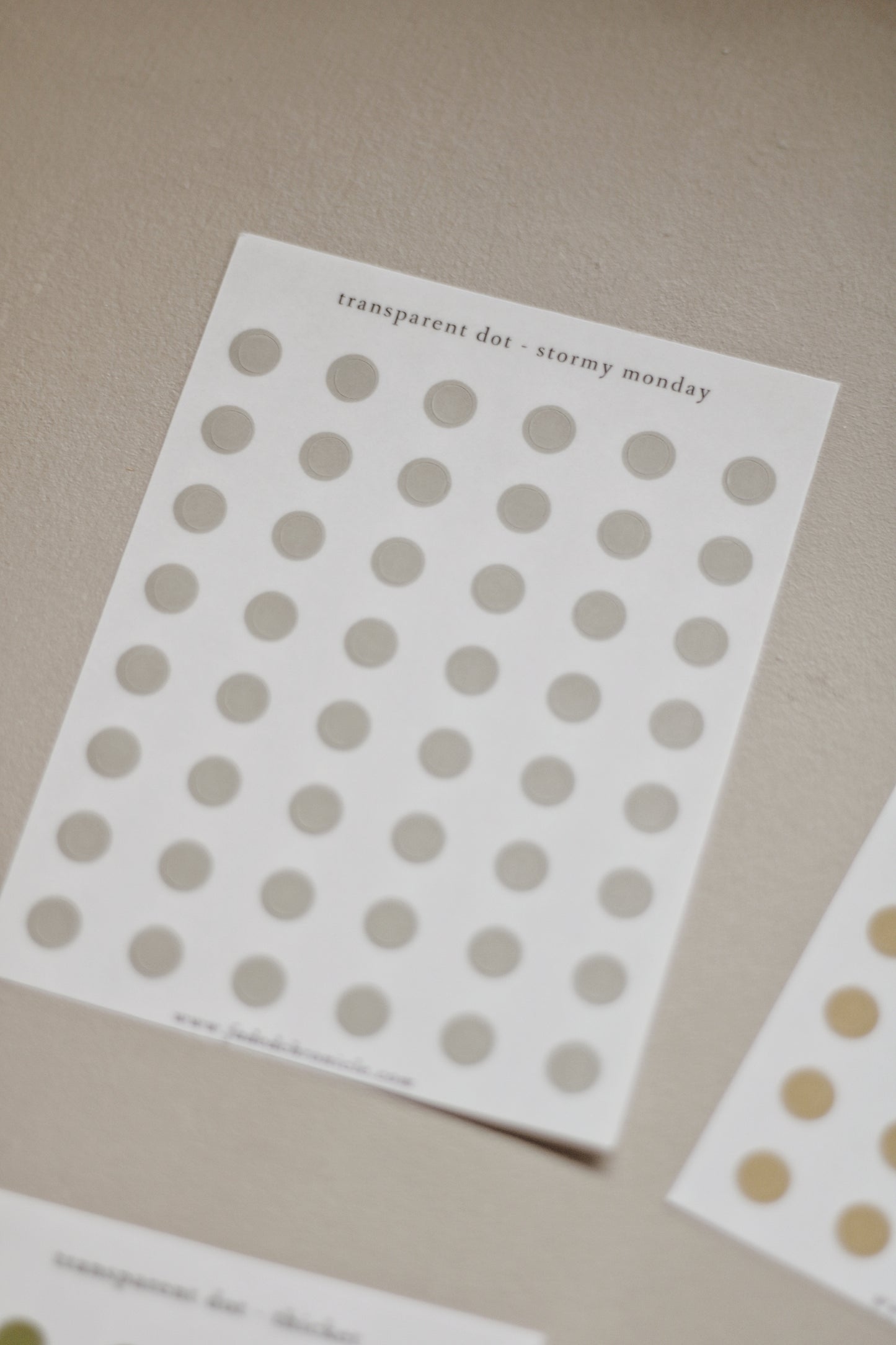 Transparent dot - lunch in the wood