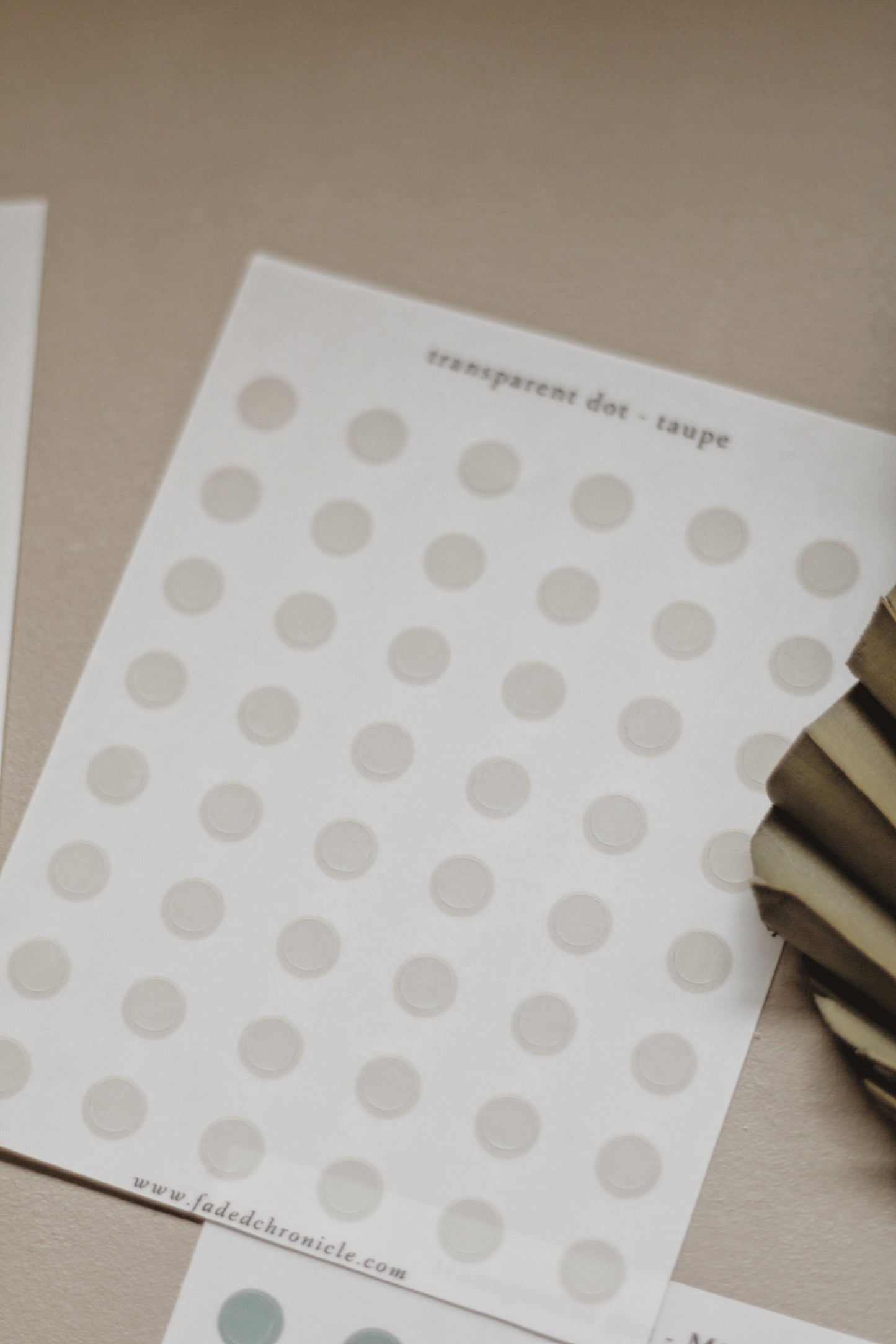 Transparent dot - foggy midnight