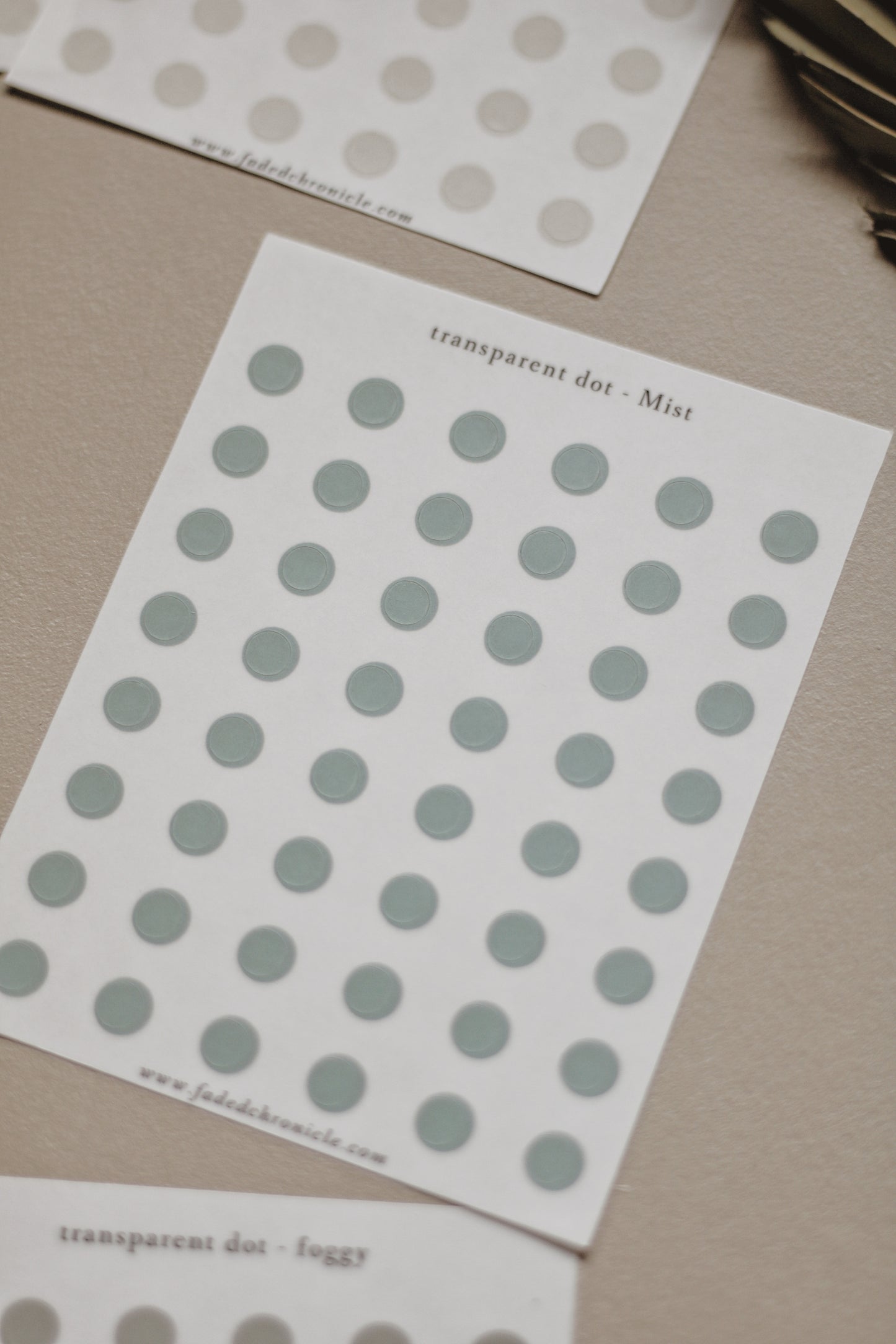 Transparent dot - foggy midnight