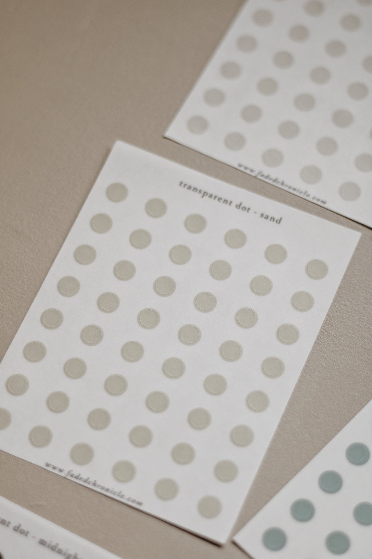 Transparent dot - foggy midnight