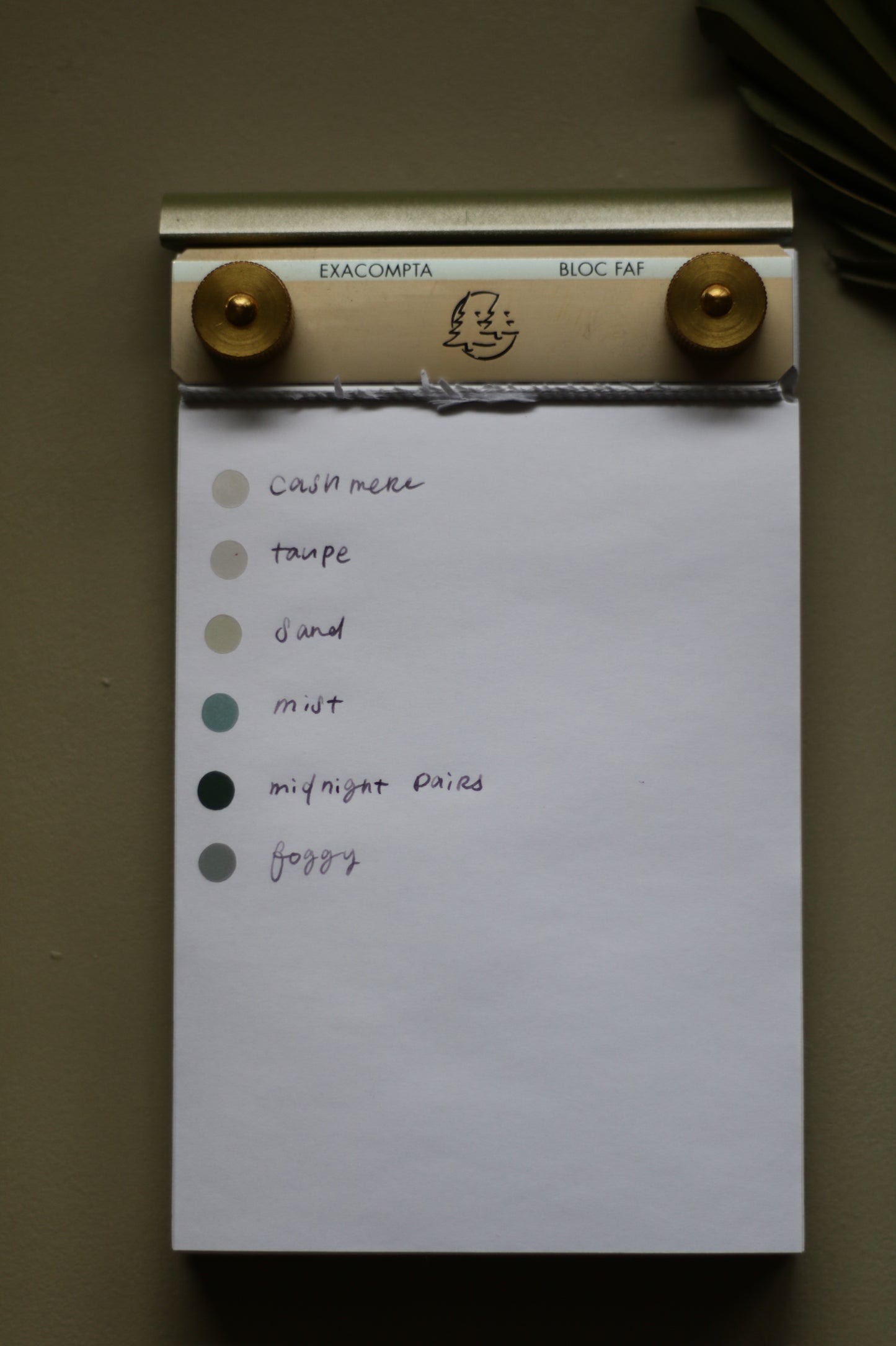 Transparent dot - foggy midnight