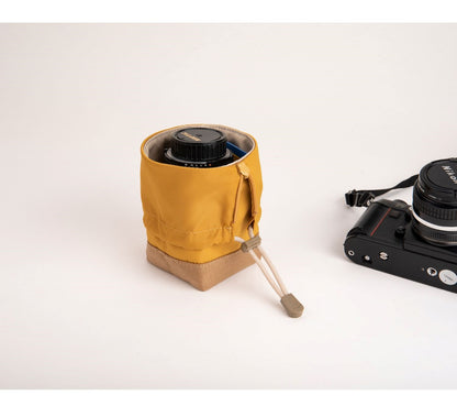 Minimal Standing Pen Pouch