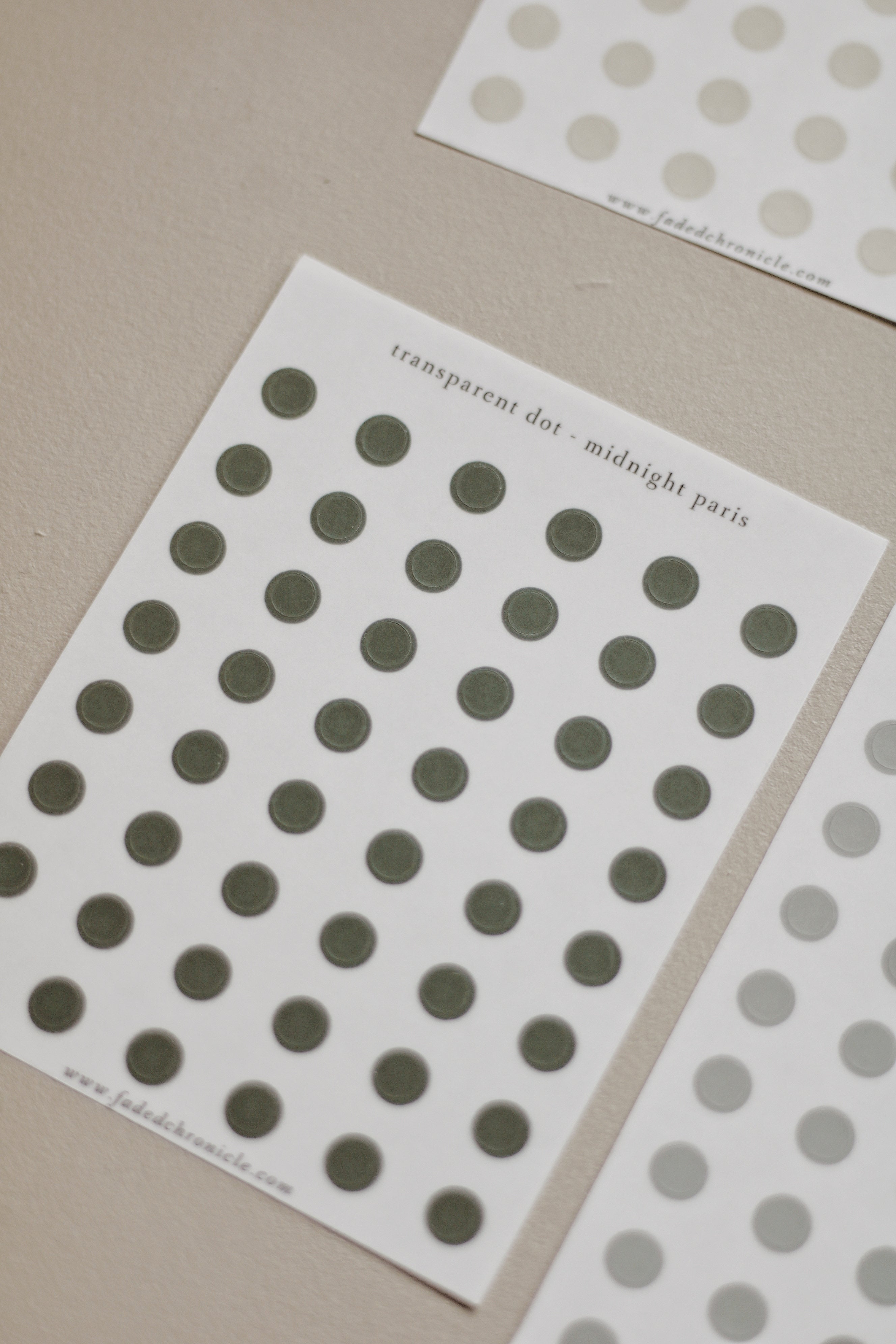 Transparent dot - foggy midnight